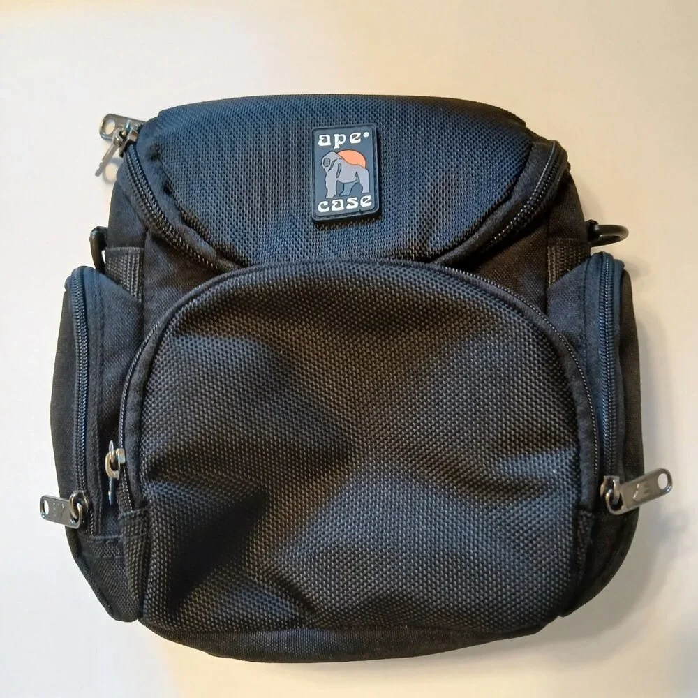 APE Case Digital Camera & Accessories Case AC250 Black